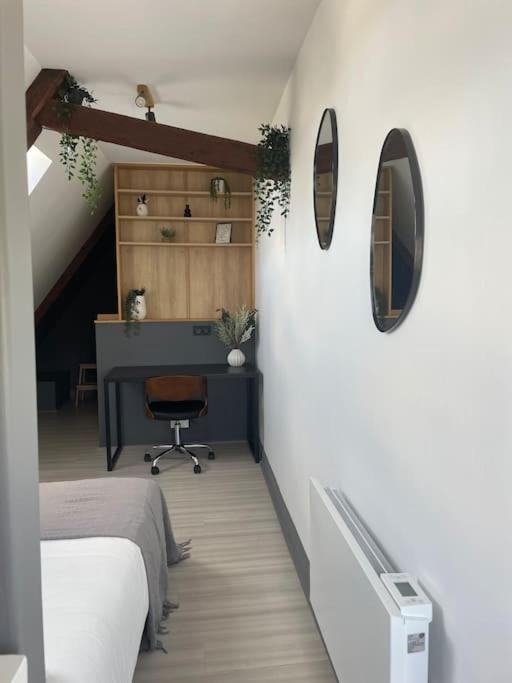 Апартаменти Duplex Bord De L'Eure - Parking Inclus - Jolie Vue Sur La Cathedrale Шартр Екстер'єр фото