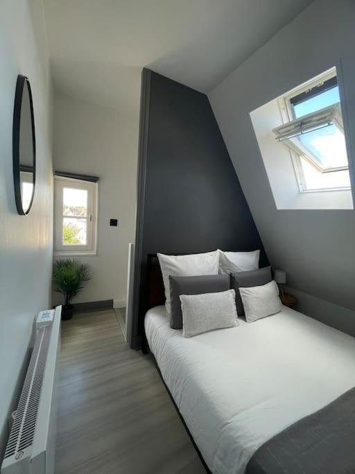Апартаменти Duplex Bord De L'Eure - Parking Inclus - Jolie Vue Sur La Cathedrale Шартр Екстер'єр фото